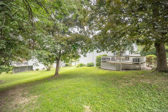 22 Hemlock Court, Fishkill, NY 12524