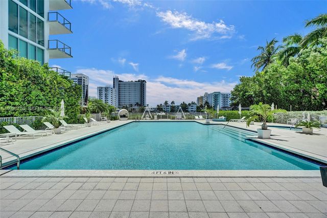 7930 East Dr 1806, North Bay Village, FL 33141