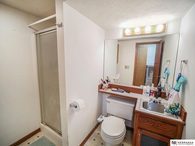 2513 N 63rd Street, Lincoln, NE 68507