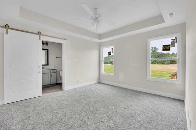 199 Donegal Dr, Clarksville, TN 37042