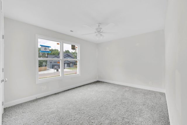 199 Donegal Dr, Clarksville, TN 37042