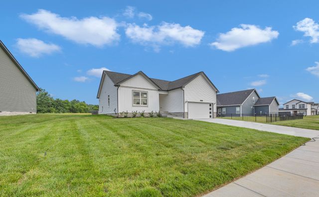 199 Donegal Dr, Clarksville, TN 37042