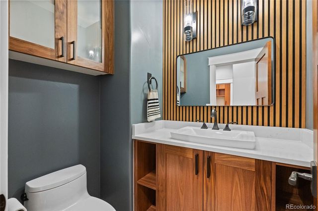 946 S Fulton Street, Denver, CO 80247