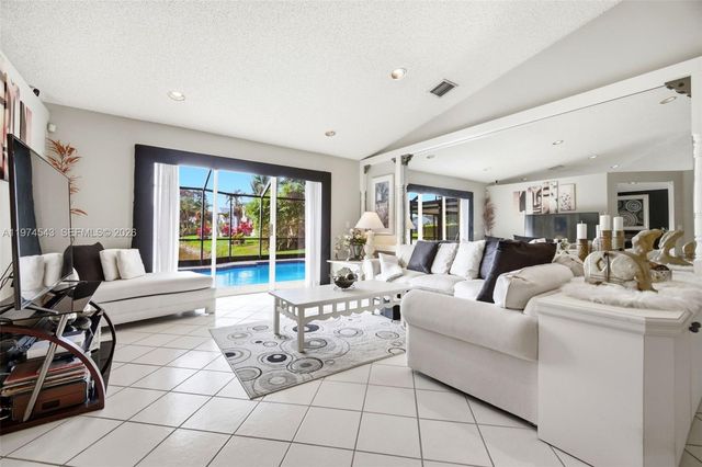 9440 SW 18th St, Miramar, FL 33025