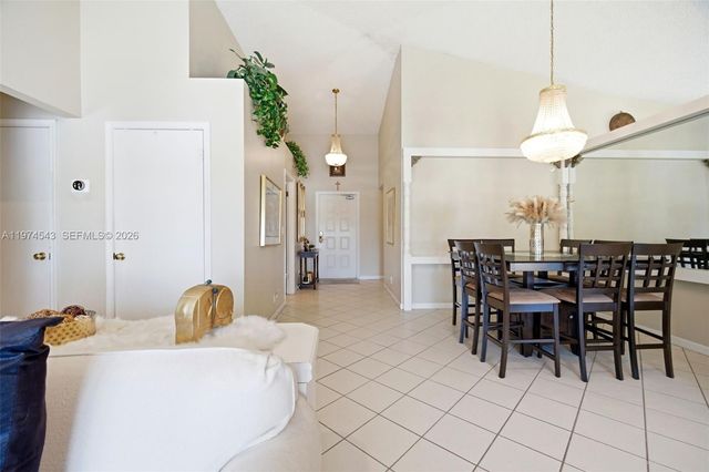 9440 SW 18th St, Miramar, FL 33025