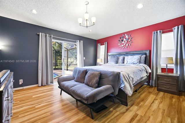 9440 SW 18th St, Miramar, FL 33025