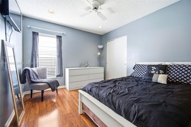 9440 SW 18th St, Miramar, FL 33025