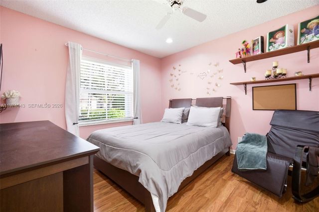 9440 SW 18th St, Miramar, FL 33025