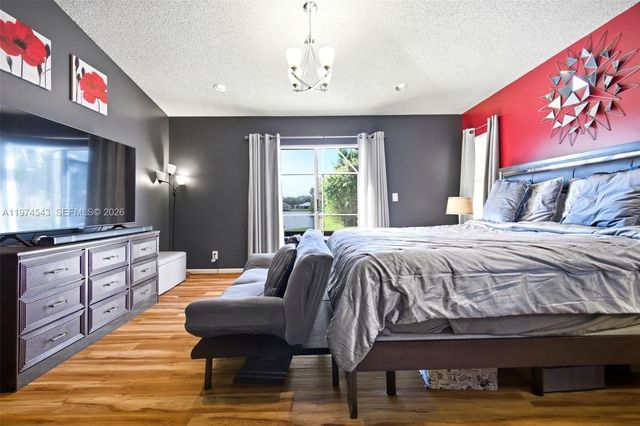 9440 SW 18th St, Miramar, FL 33025