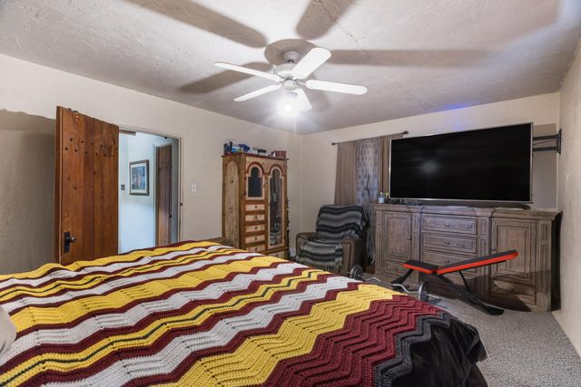 527 Mesilla Street NE, Albuquerque, NM 87108