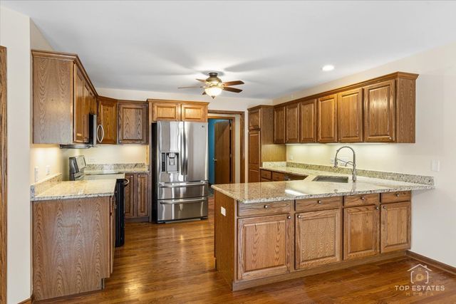 8413 St Moritz Drive, Spring Grove, IL 60081