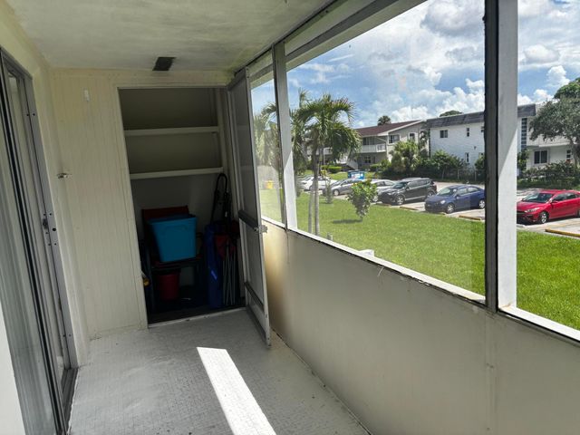 363 SHEFFIELD O, West Palm Beach, FL 33417