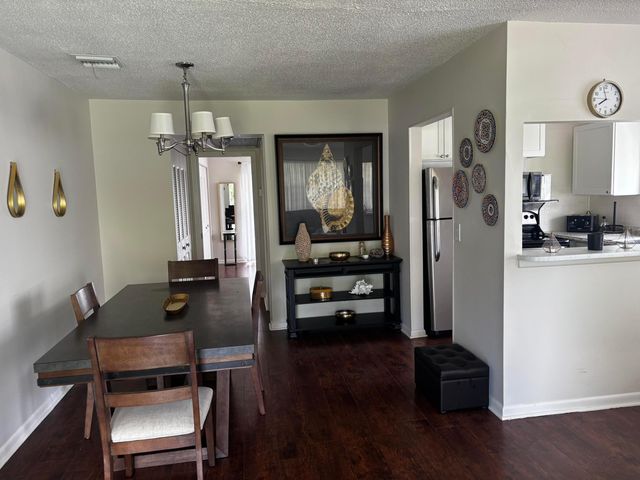 363 SHEFFIELD O, West Palm Beach, FL 33417