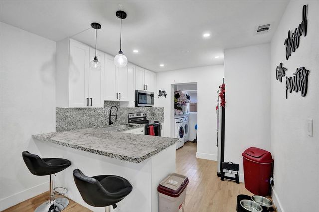 209 NE 9th Street, Pompano Beach, FL 33060