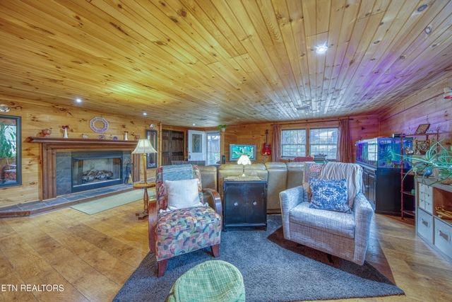 533 Epperson Rd, Tellico Plains, TN 37385