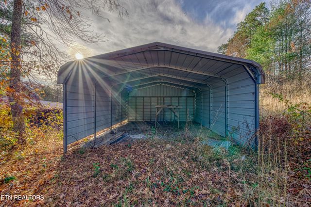 533 Epperson Rd, Tellico Plains, TN 37385