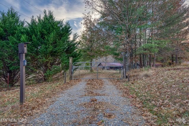 533 Epperson Rd, Tellico Plains, TN 37385