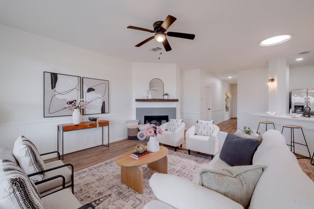 17000 Cranston DR, Round Rock, TX 78664