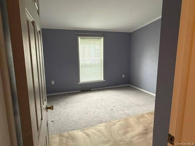 4 Delray Circle, Poughkeepsie, NY 12603