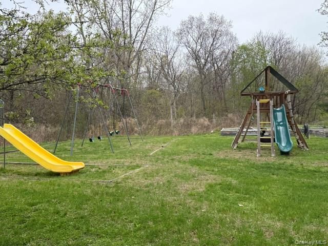 4 Delray Circle, Poughkeepsie, NY 12603