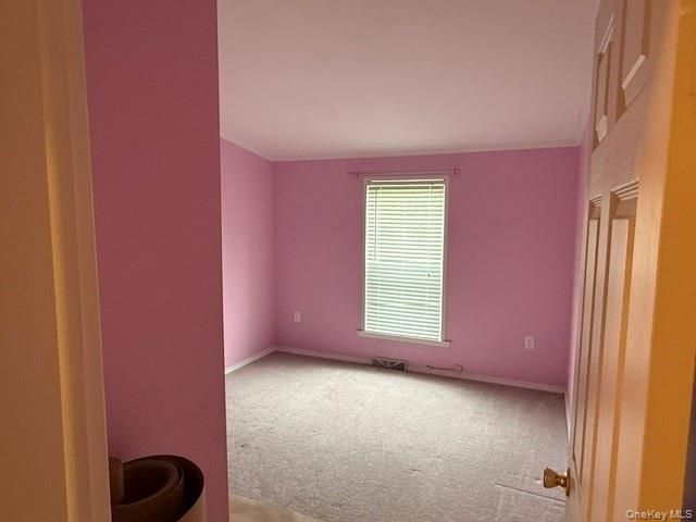 4 Delray Circle, Poughkeepsie, NY 12603