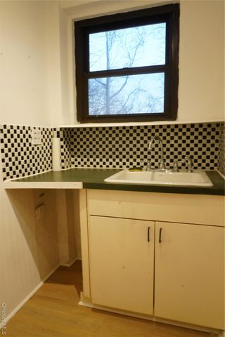 161 Pearsall Drive Pearsall Drive 3H, Mount Vernon, NY 10552