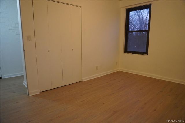 161 Pearsall Drive Pearsall Drive 3H, Mount Vernon, NY 10552