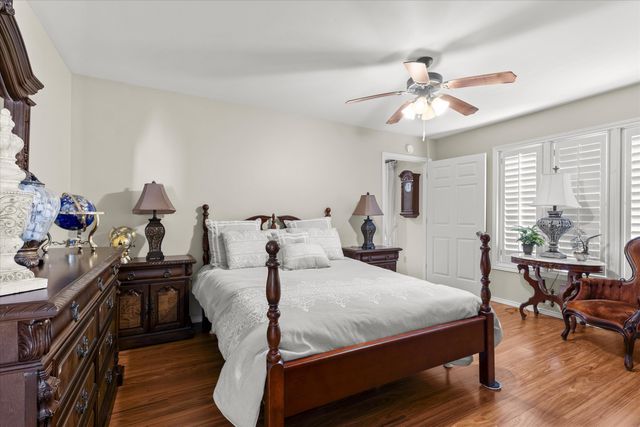 1701 E Carter Drive, Brownfield, TX 79316