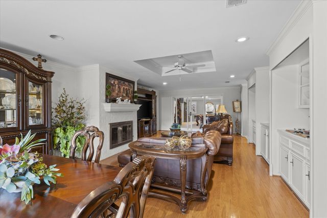 1701 E Carter Drive, Brownfield, TX 79316