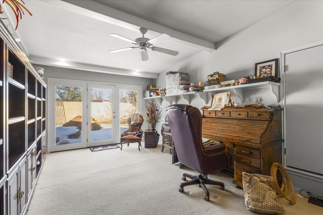 1701 E Carter Drive, Brownfield, TX 79316