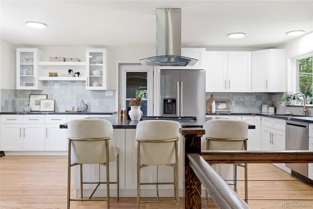6105 E Mexico Avenue, Denver, CO 80224