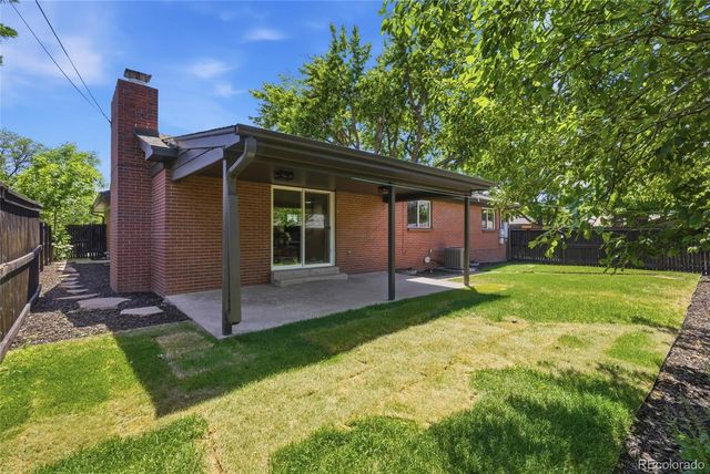 6105 E Mexico Avenue, Denver, CO 80224