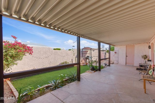 349 S ALVARO Circle, Mesa, AZ 85206