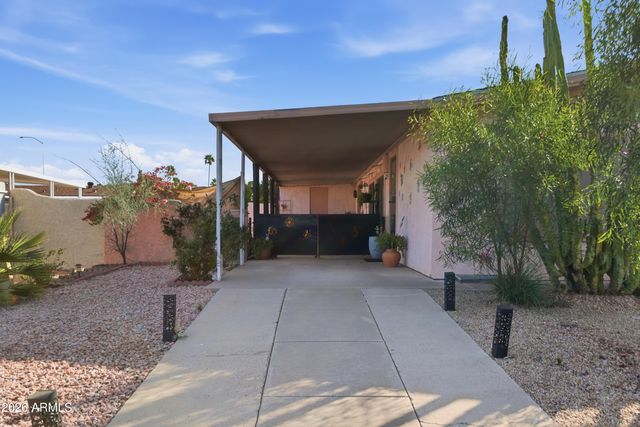 349 S ALVARO Circle, Mesa, AZ 85206