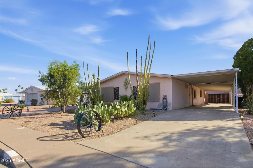 349 S ALVARO Circle, Mesa, AZ 85206