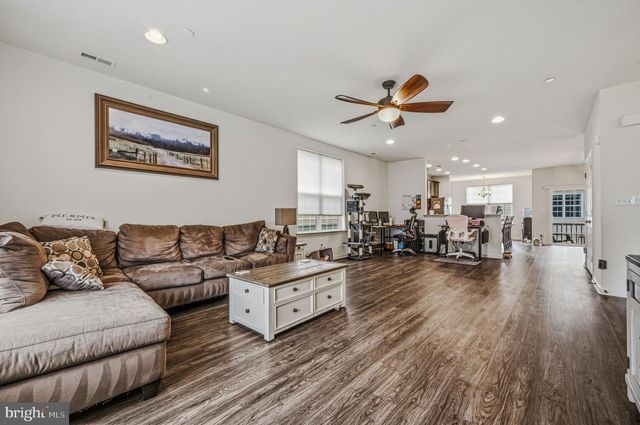 3735 GREEN ST, Claymont, DE 19703
