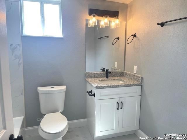 2215 Saint Anthony, San Antonio, TX 78210