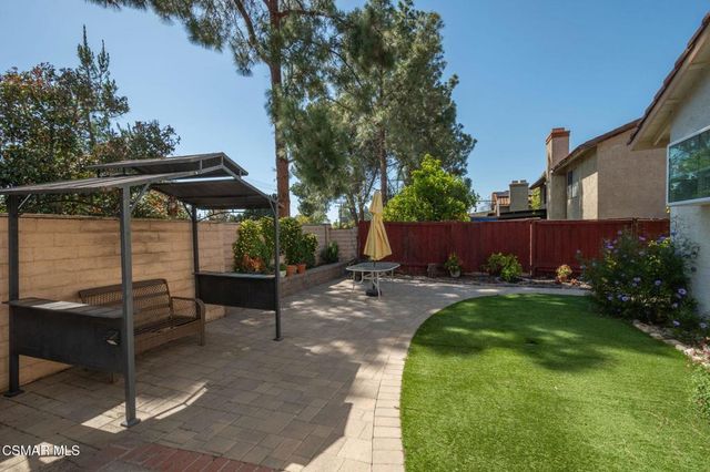 3505 Birdsong Avenue, Thousand Oaks, CA 91360