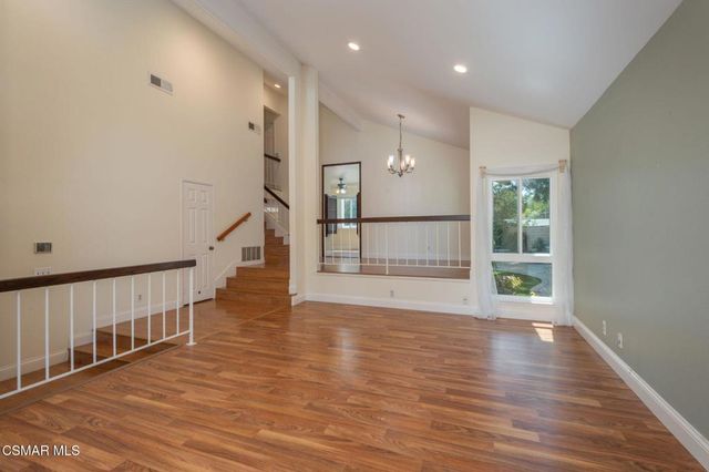 3505 Birdsong Avenue, Thousand Oaks, CA 91360