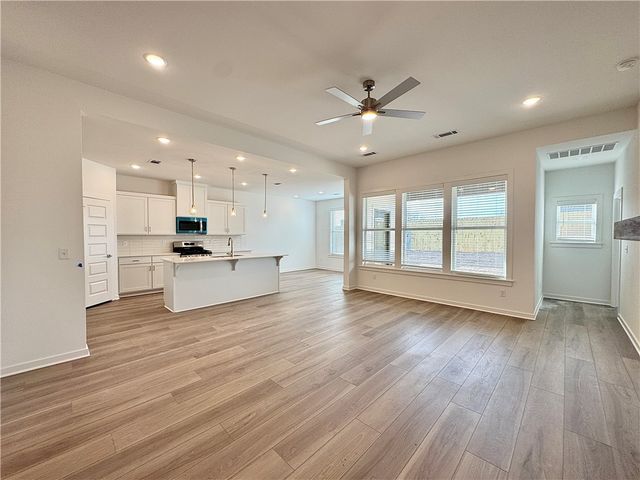 2687 Relaxation Avenue, Springdale, AR 72764