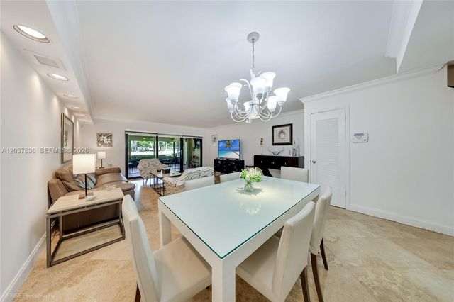 20308 NE 34th Ct 38, Aventura, FL 33180