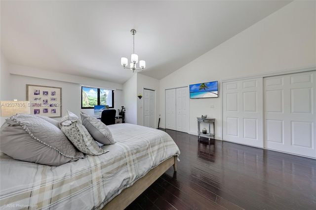 20308 NE 34th Ct 38, Aventura, FL 33180