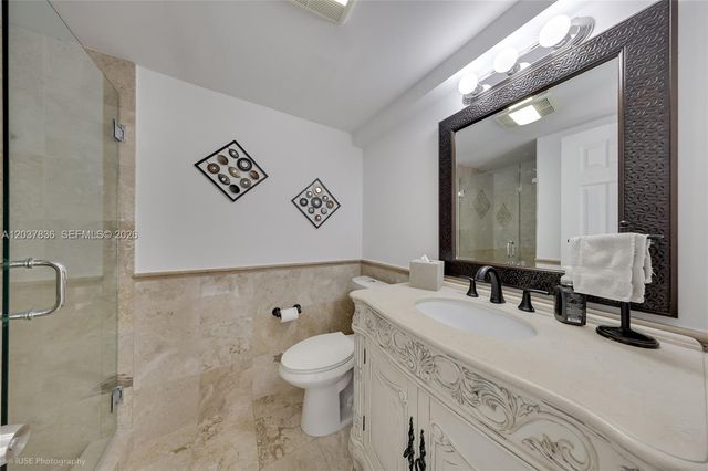 20308 NE 34th Ct 38, Aventura, FL 33180