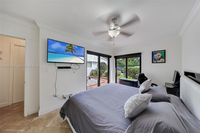 20308 NE 34th Ct 38, Aventura, FL 33180