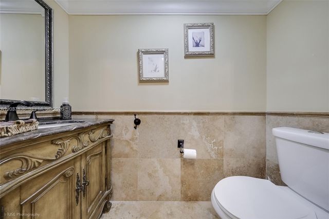 20308 NE 34th Ct 38, Aventura, FL 33180