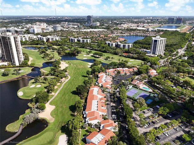 20308 NE 34th Ct 38, Aventura, FL 33180