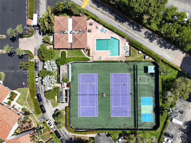 20308 NE 34th Ct 38, Aventura, FL 33180