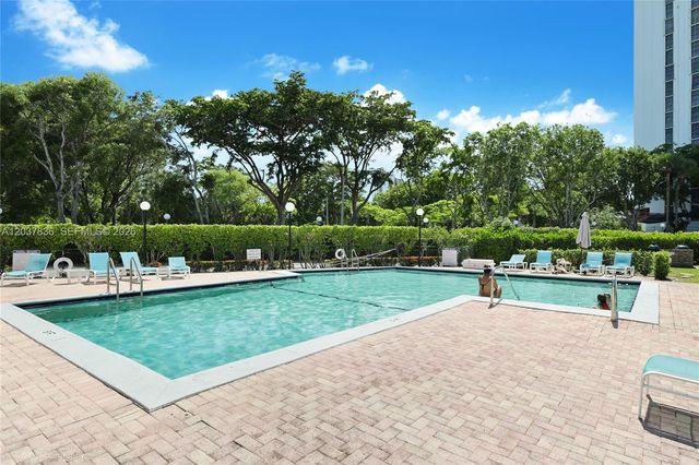 20308 NE 34th Ct 38, Aventura, FL 33180