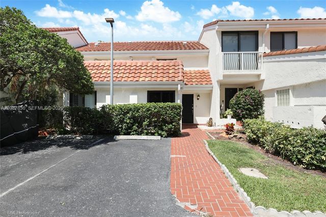 20308 NE 34th Ct 38, Aventura, FL 33180