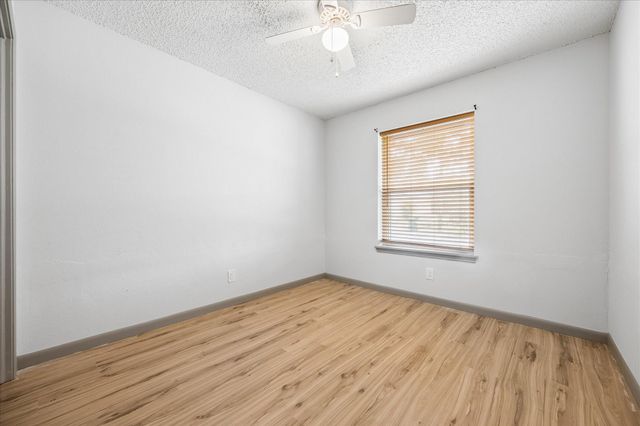 206 Lockett Street, Brenham, TX 77833